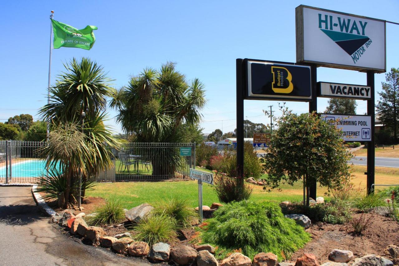 Hi Way Motor Inn Yass Bagian luar foto